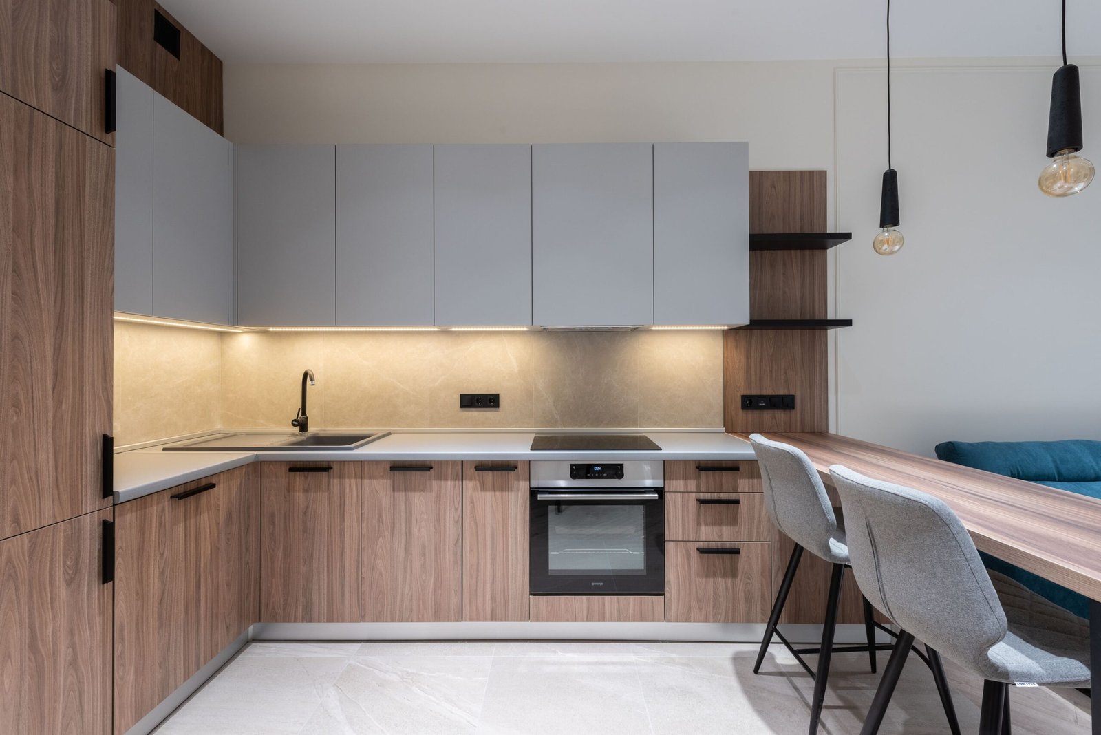 Tủ bếp gỗ công nghiệp Laminate