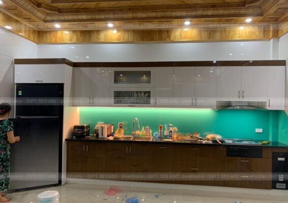 Tủ bếp nhựa Picomat cánh Acrylic