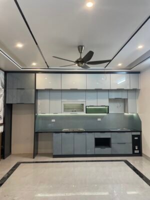 tủ bếp inox cánh kính chỉ hơn 30tr
